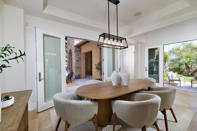 3221 CORTE TAMARINDO, Carlsbad, CA 92009