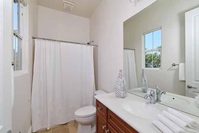 3221 CORTE TAMARINDO, Carlsbad, CA 92009