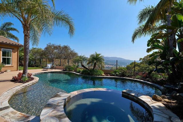 3221 CORTE TAMARINDO, Carlsbad, CA 92009