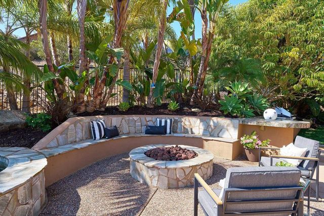 3221 CORTE TAMARINDO, Carlsbad, CA 92009