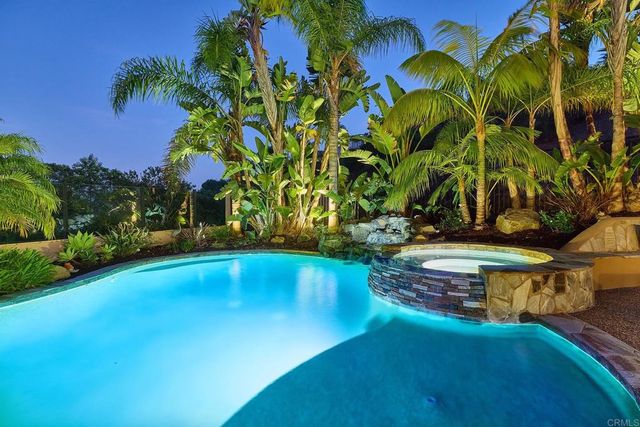 3221 CORTE TAMARINDO, Carlsbad, CA 92009