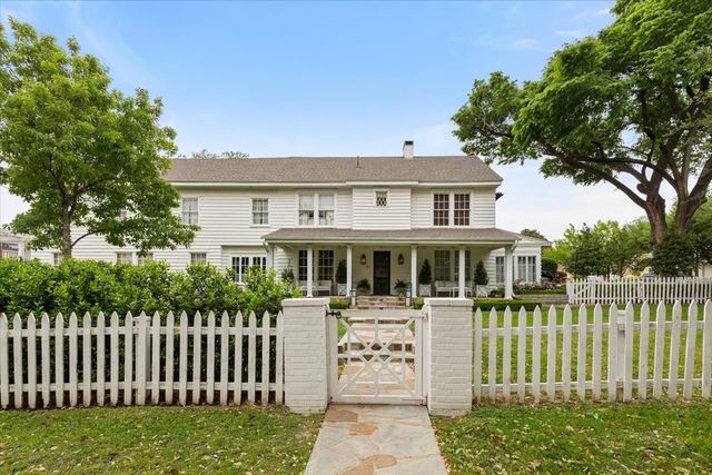 1720 Western Avenue, Fort Worth, TX 76107