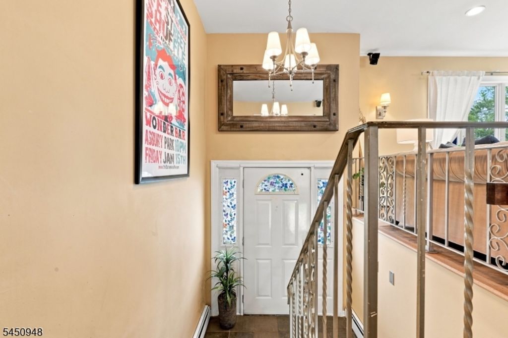 17 Dando Ct, Clifton City, NJ 07013 — photo 5