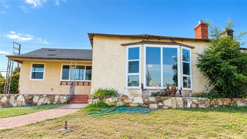 8721 Crenshaw Boulevard, Inglewood, CA 90305 — exterior