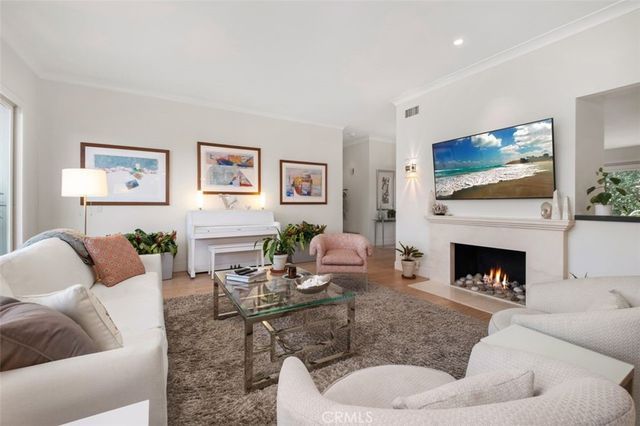 10 Rue Grand Vallee, Newport Beach, CA 92660