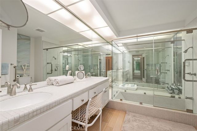 10 Rue Grand Vallee, Newport Beach, CA 92660