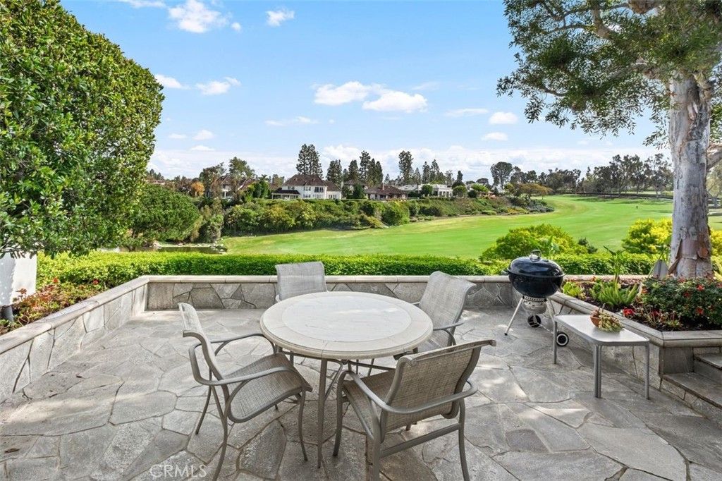 10 Rue Grand Vallee, Newport Beach, CA 92660