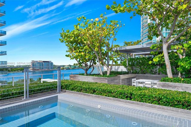 801 S Pointe Drive PH 2, Miami Beach, FL 33139