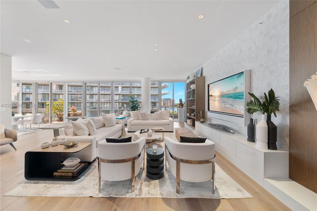 801 S Pointe Drive PH 2, Miami Beach, FL 33139