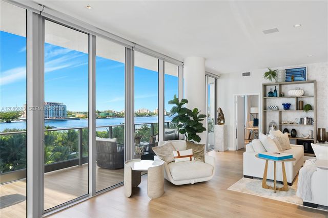801 S Pointe Drive PH 2, Miami Beach, FL 33139