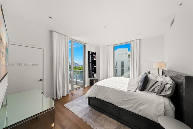 801 S Pointe Drive PH 2, Miami Beach, FL 33139
