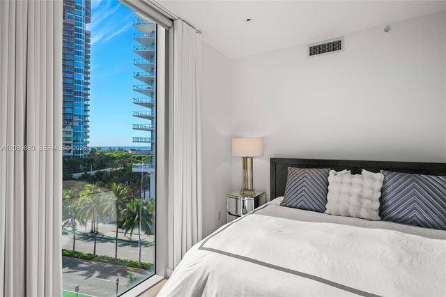 801 S Pointe Drive PH 2, Miami Beach, FL 33139