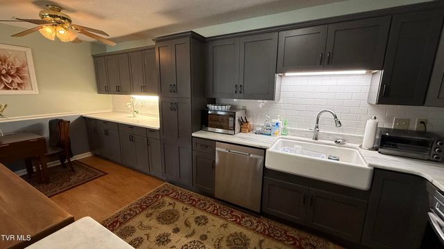 1413 Lodge Pine Walk 1413, Kingsport, TN 37660