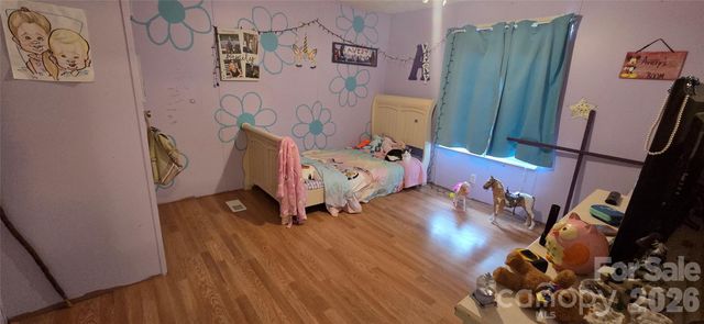 85 Vance Avenue, Black Mountain, NC 28711