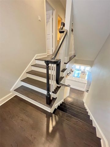 27 Lana Lane A, Houston, TX 77027