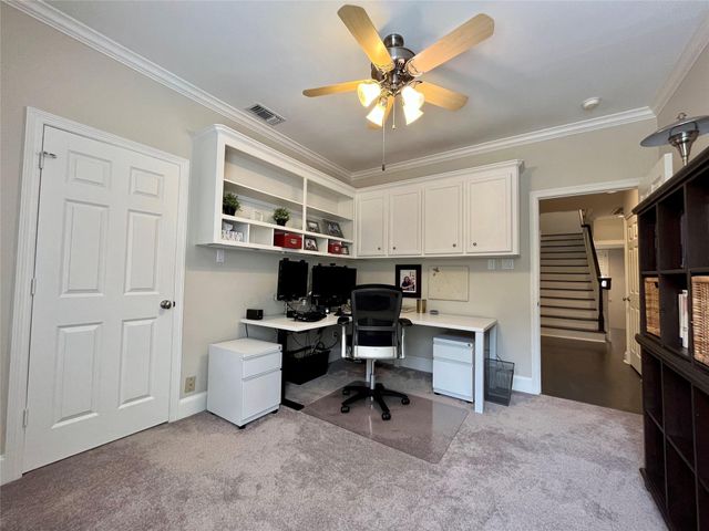 27 Lana Lane A, Houston, TX 77027