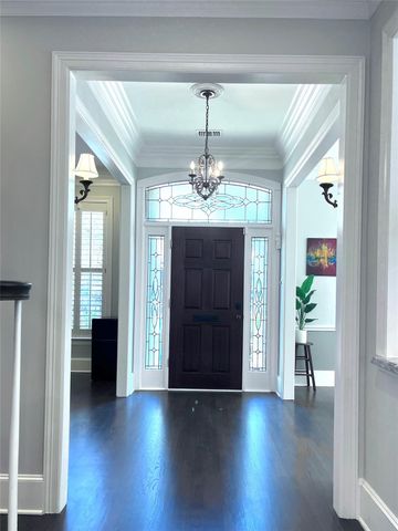 27 Lana Lane A, Houston, TX 77027