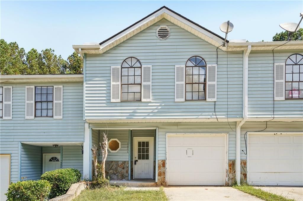 1606 Pine Tree Trail, Atlanta, GA 30349