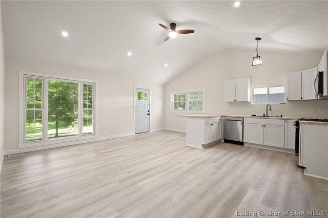 11295 Bradford Road, Greenville, IN 47124