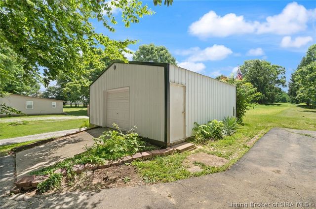 11295 Bradford Road, Greenville, IN 47124