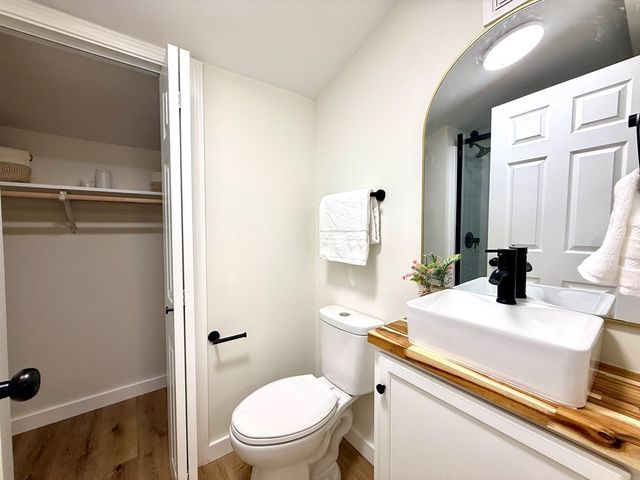 209 Leatherwood Ct, Ozark, AL 36360