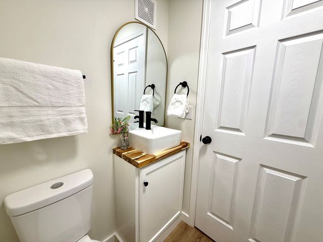 209 Leatherwood Ct, Ozark, AL 36360