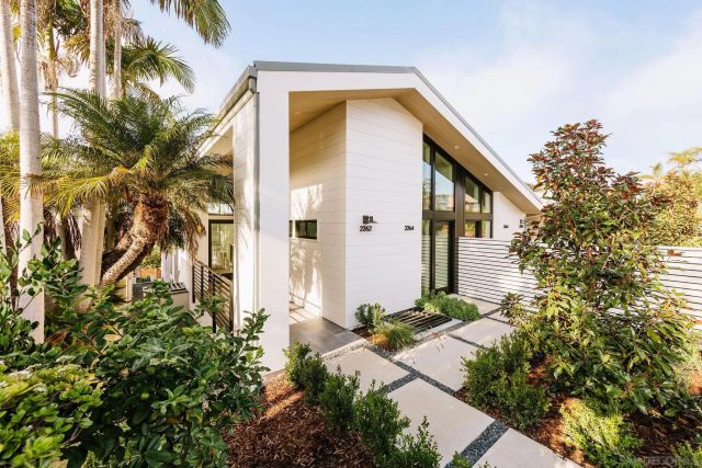 2258 Cambridge Ave, Cardiff, CA 92007