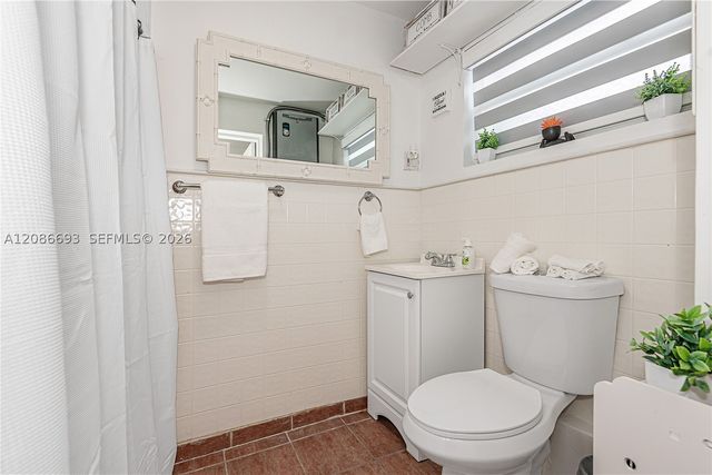 815 NE 6th St 0, Hallandale Beach, FL 33009