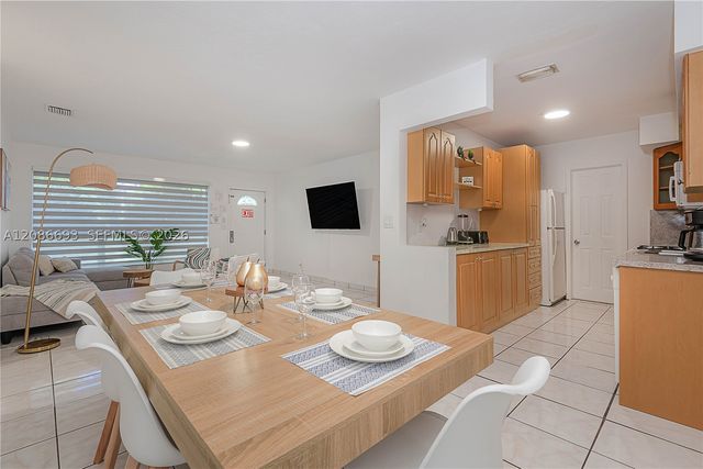 815 NE 6th St 0, Hallandale Beach, FL 33009