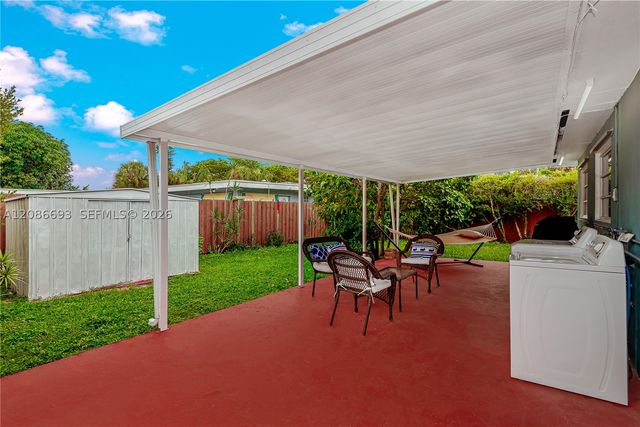 815 NE 6th St 0, Hallandale Beach, FL 33009