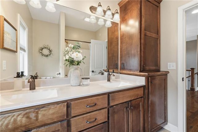 34533 W 82nd Street, De Soto, KS 66018