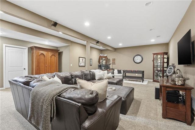 34533 W 82nd Street, De Soto, KS 66018