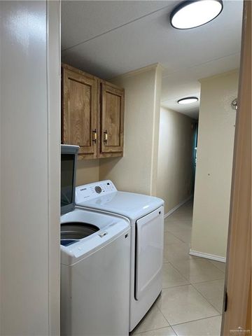 3040 Boca Chica Drive, Weslaco, TX 78596