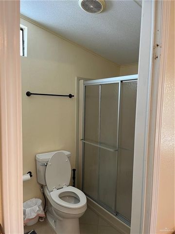 3040 Boca Chica Drive, Weslaco, TX 78596