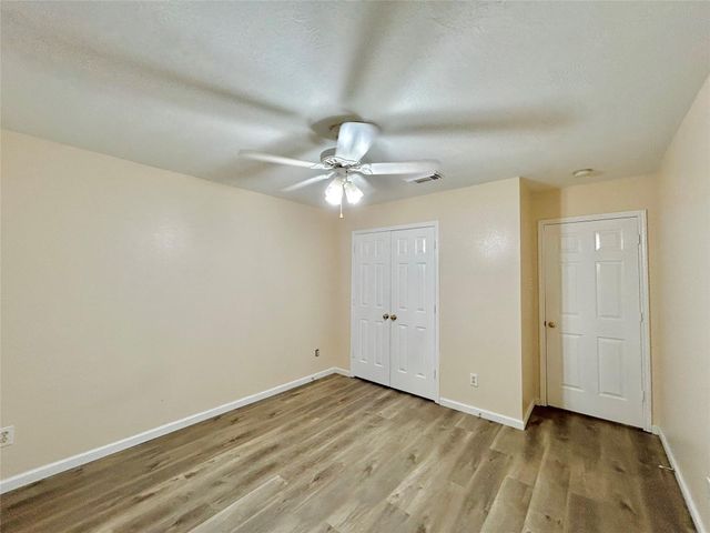 514 Regional Park Drive, Houston, TX 77060