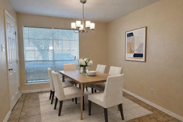 514 Regional Park Drive, Houston, TX 77060