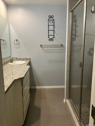 11303 Vance Jackson Rd Apt A5, San Antonio, TX 78230