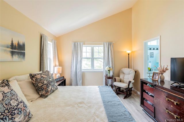 215 Cornwall Meadows Lane 215, Patterson, NY 12563