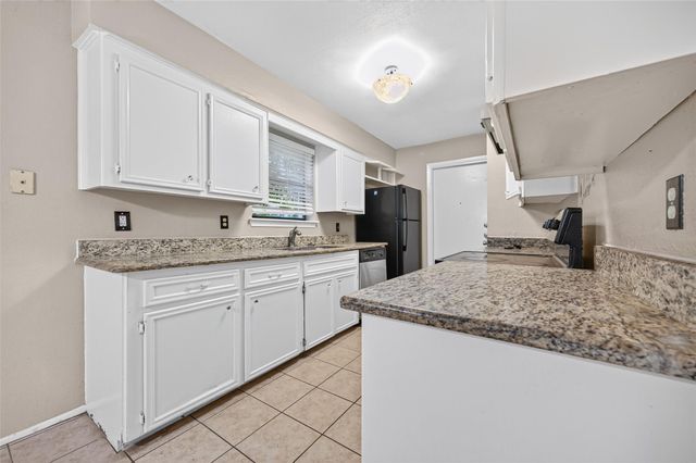 5510 Bridgegate Drive, Spring, TX 77373