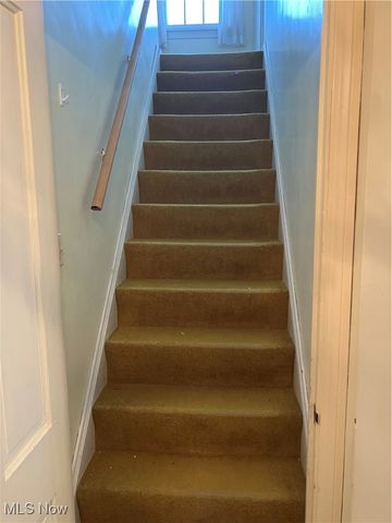 6361 S Canterbury Road, Parma, OH 44129