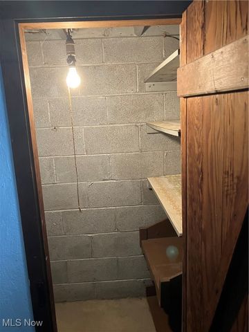 6361 S Canterbury Road, Parma, OH 44129