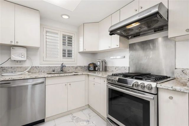 24001 Neece Avenue 7, Torrance, CA 90505