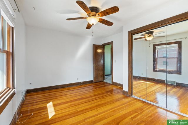 1401 S 8th Street, Omaha, NE 68108