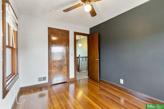 1401 S 8th Street, Omaha, NE 68108