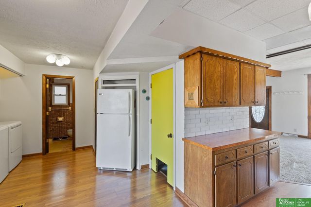 1401 S 8th Street, Omaha, NE 68108