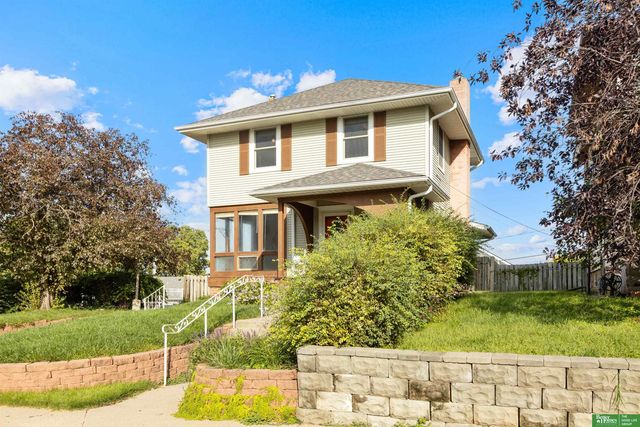 1401 S 8th Street, Omaha, NE 68108