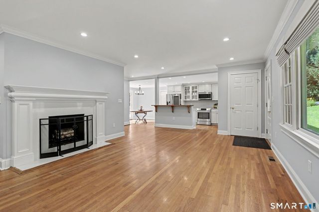 25 Sunset Hill Road, Wilton, CT 06897