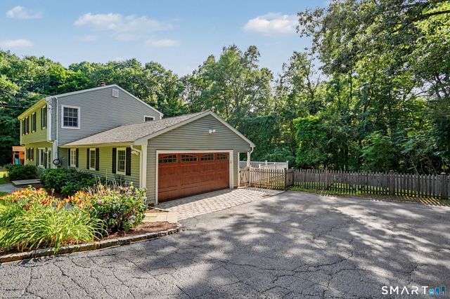 25 Sunset Hill Road, Wilton, CT 06897