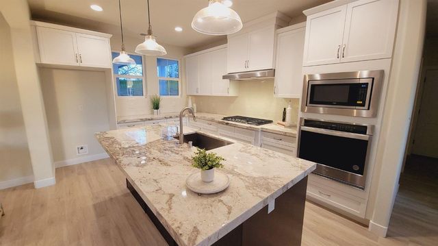 29030 Crystal Spings Ct, Coarsegold, CA 93614