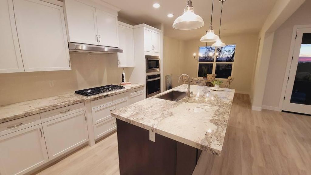 Image 15 of property listing at 29030 Crystal Spings Ct, Coarsegold, CA 93614